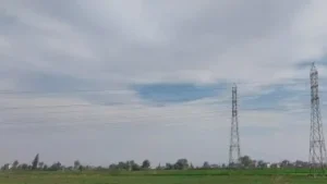 انخفاض درجات الحرارة وأمطار رعدية تعصف بالطقس السبت 6-12-2025